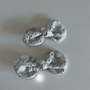 Lulu Loves White Ivory Eyelet Bows (Set of Two)